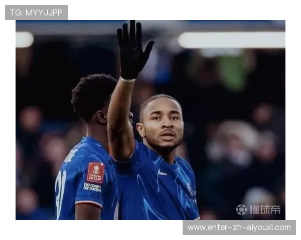 切尔西恩昆库反击中完美带速随后推射破门：速度与技术的完美结合