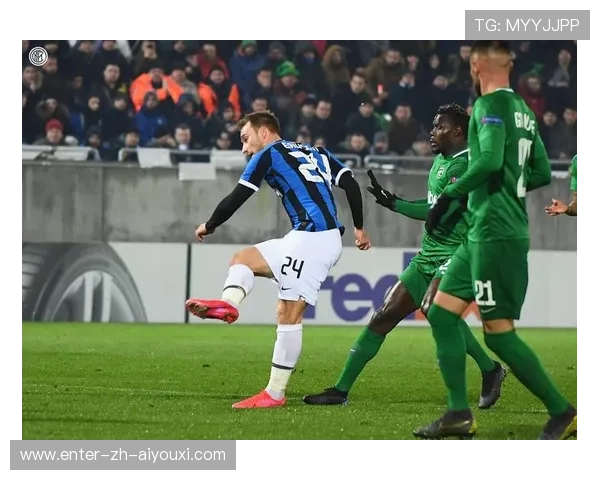 国米卢卡库门前抢点补射带来整场最大亮点